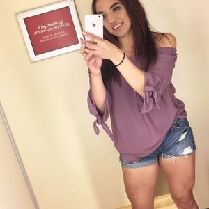 Meet your Posher, Yvonne